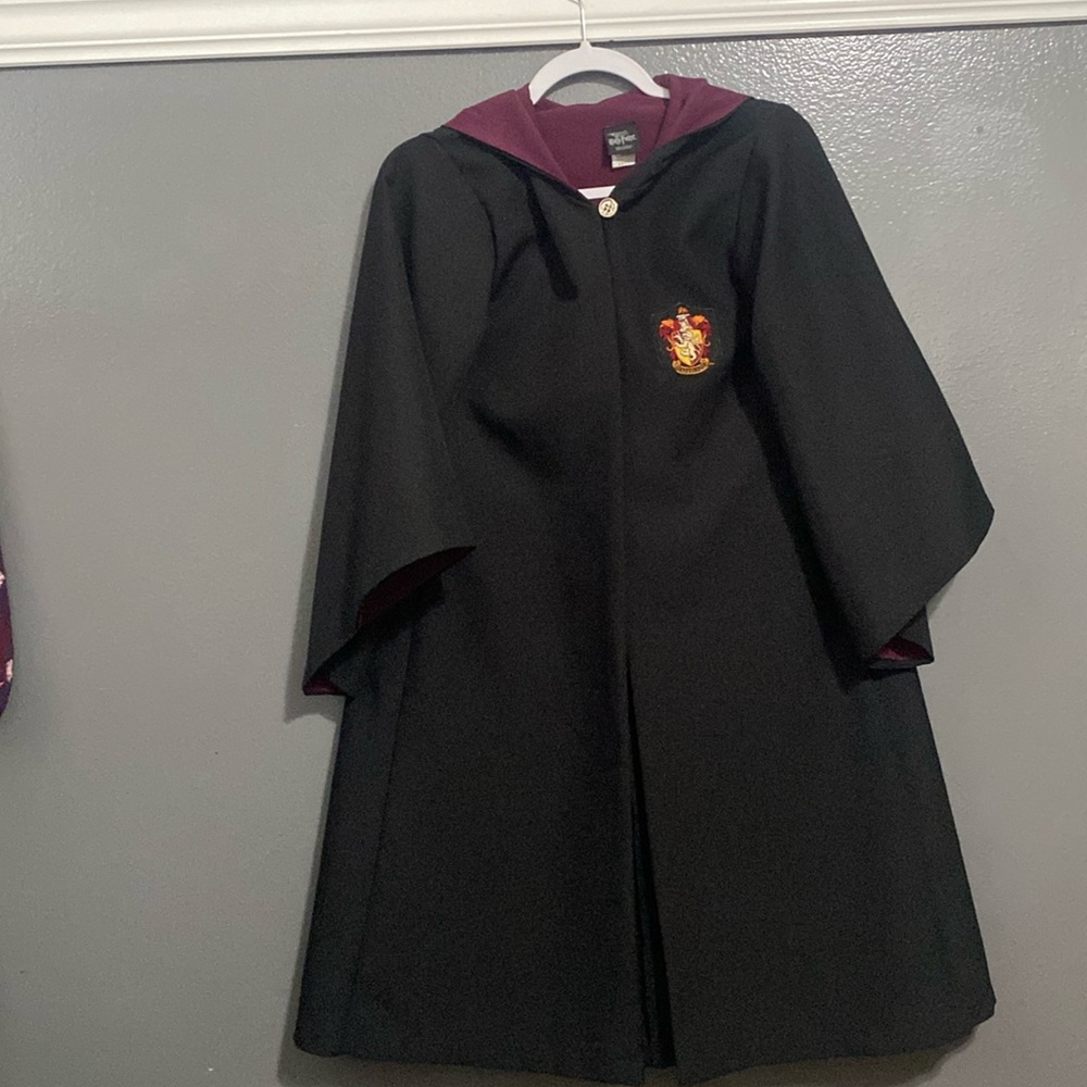 Universal Parks Harry Potter Gryffindor Youth Robe